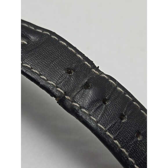 Gruen Sport Quartz Date Gold Tone Bezel 3ATM 100FT Mens Watch New Battery Analog - Picture 4 of 13